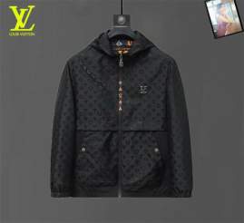 Picture of Louis Vuitton Jackets _SKULVM-3XL12yn8132483